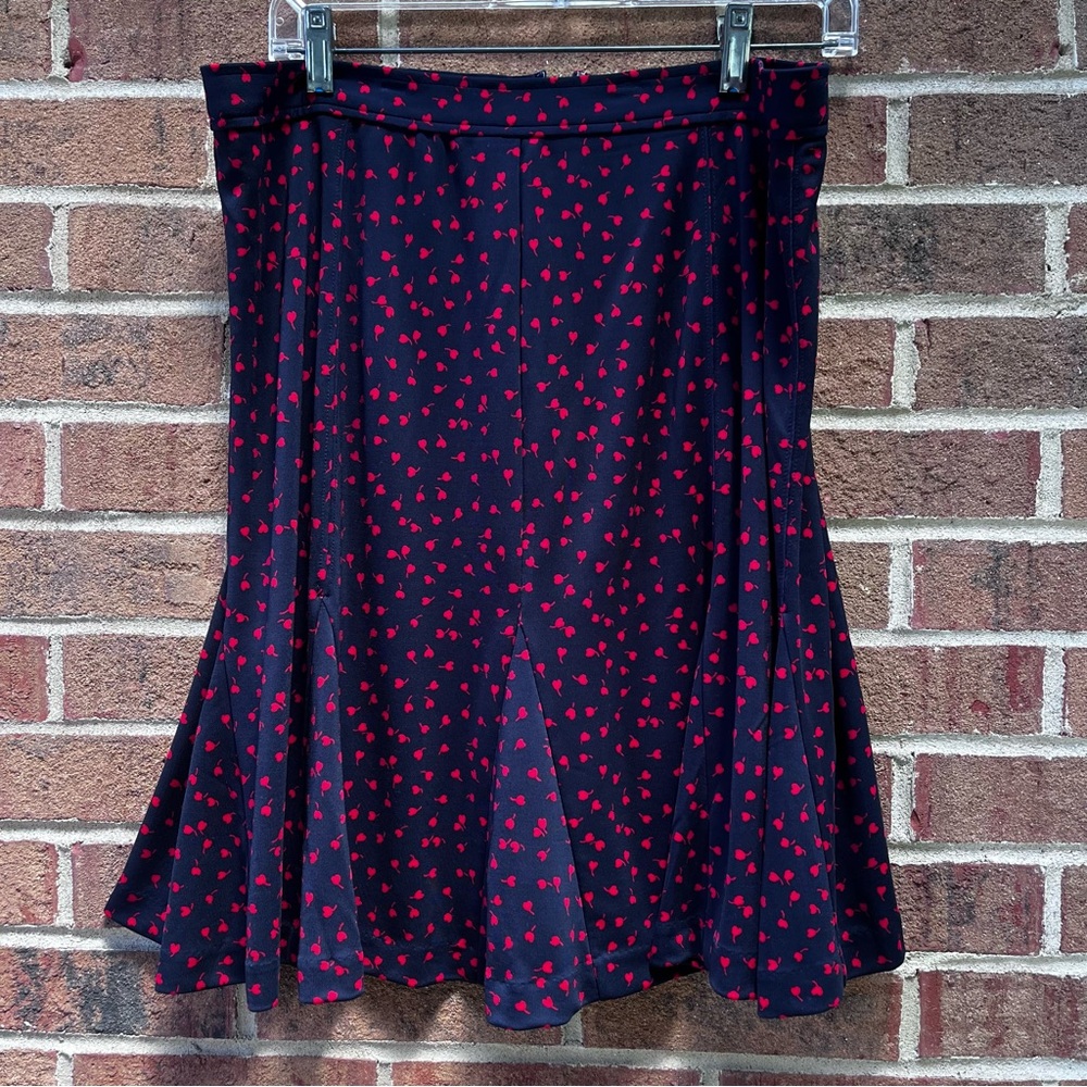 Talbots Women 14P Knee Length Skirt Navy Blue Red Hearts NWT Flowy Pull On